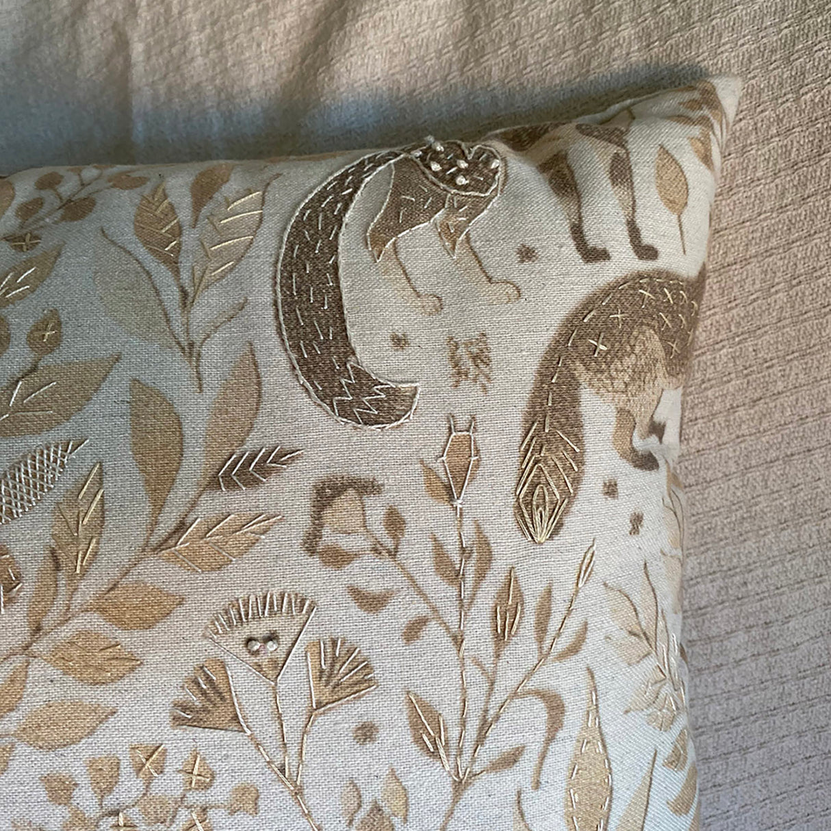 Cojín cuadrado animales paramo beige 45x45