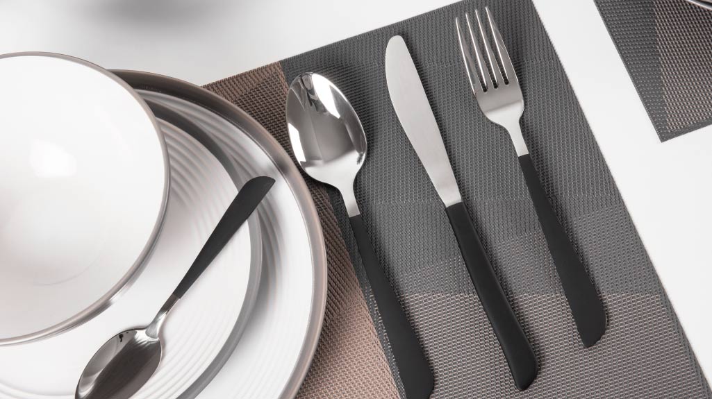 Juego de Cubiertos 4 Piezas Plata Mango