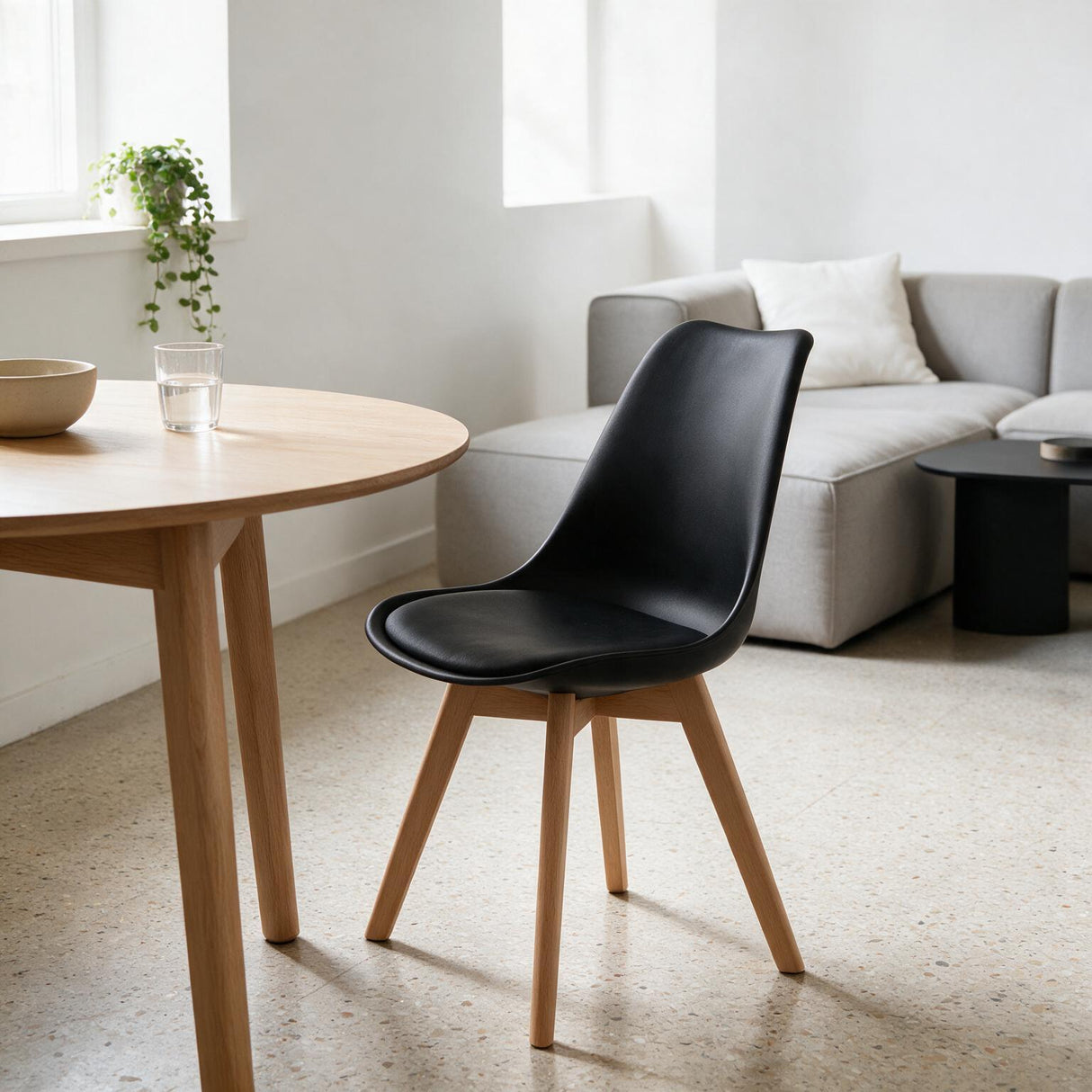 Silla Auxiliar Shirin